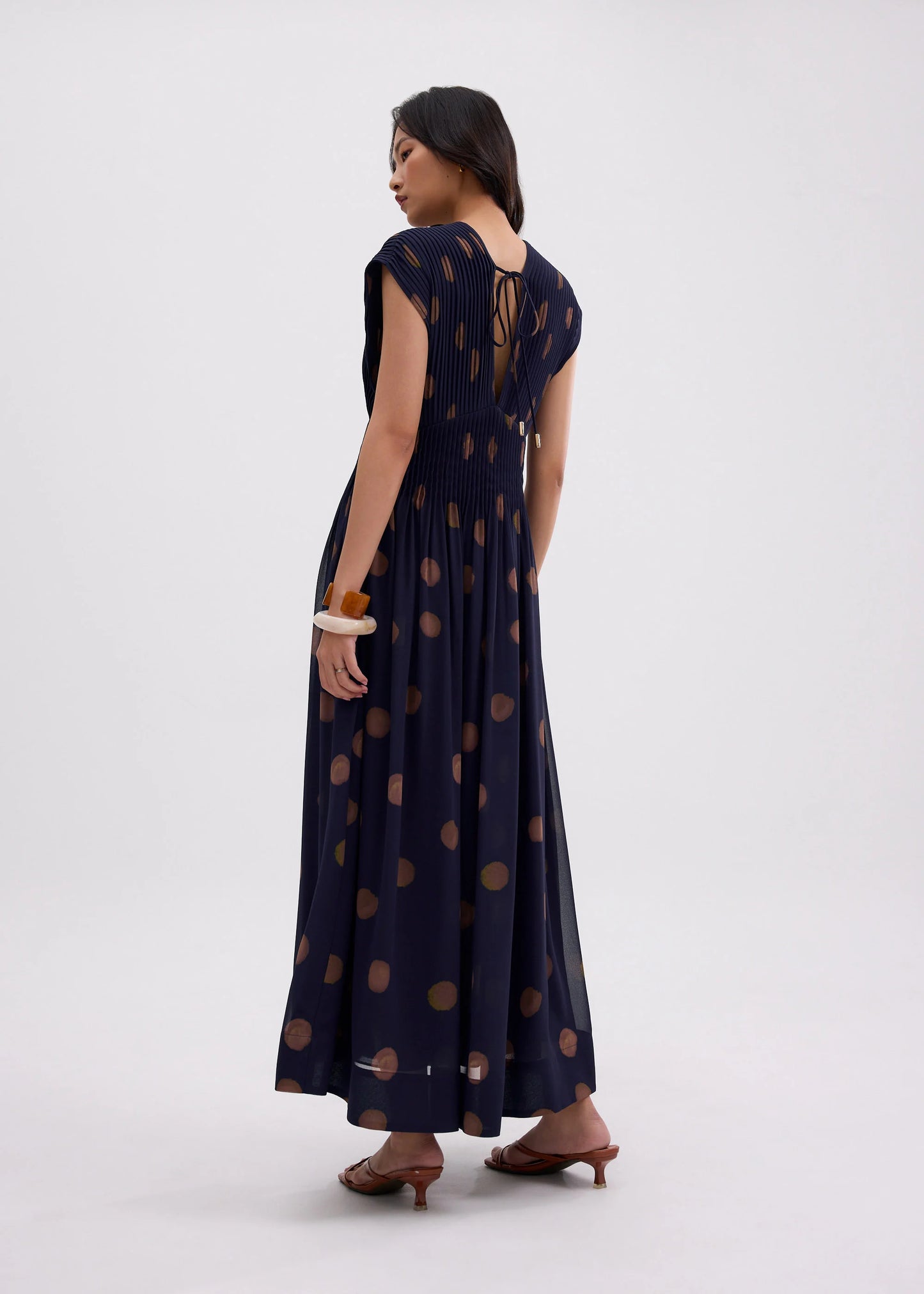 Padded Plisse V-neck Fit & Flare Maxi Dress in Brushed Dots
